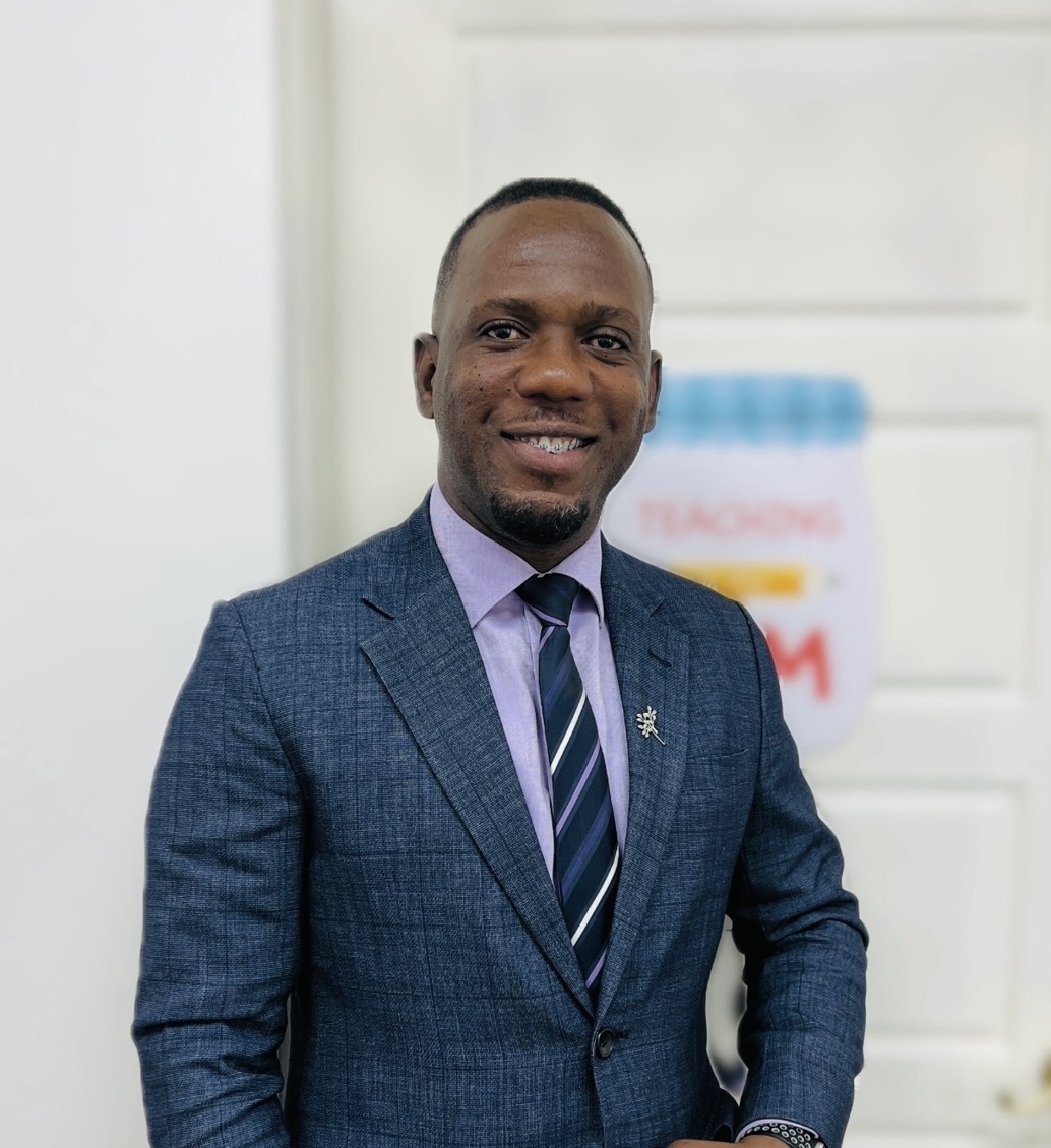 Mr. Derrick Lartey